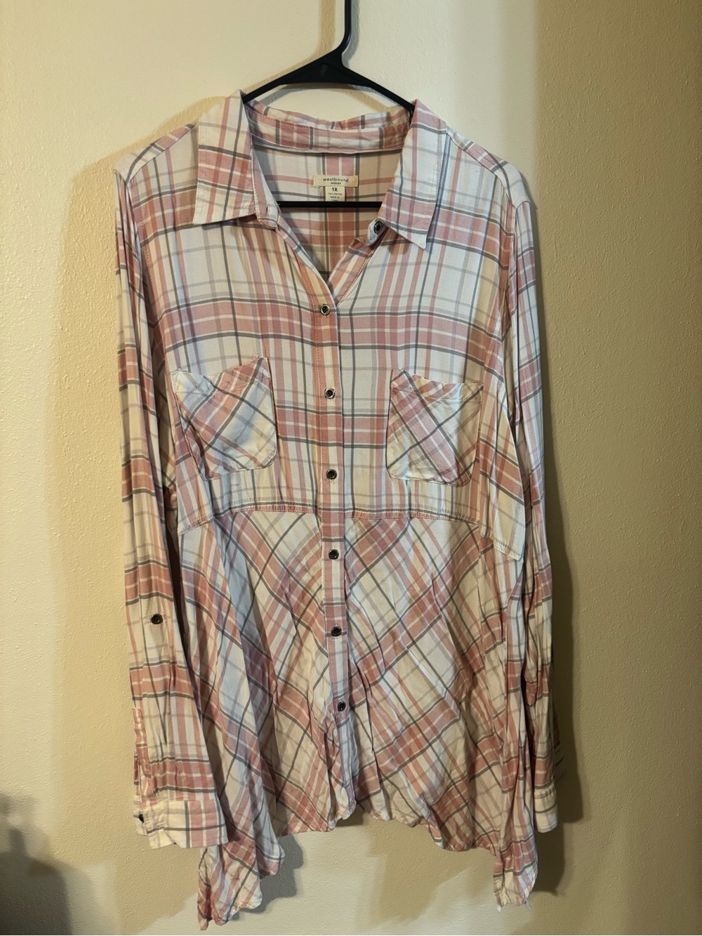 Light Pink Plaid Button-Up Shirt - Casual women’s Shirt